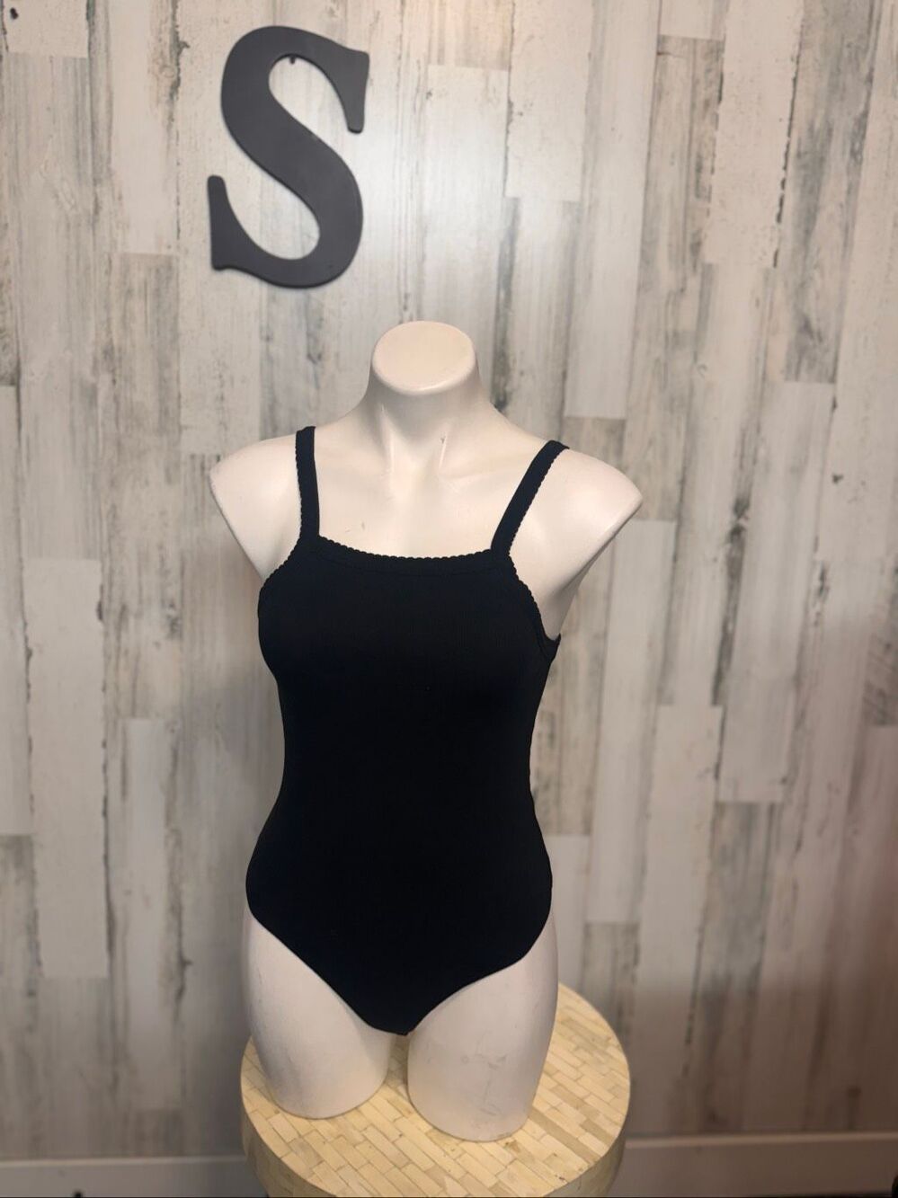BP. Nordstrom Black Ribbed Scallop Picot Trim Bodysuit Womens Small S